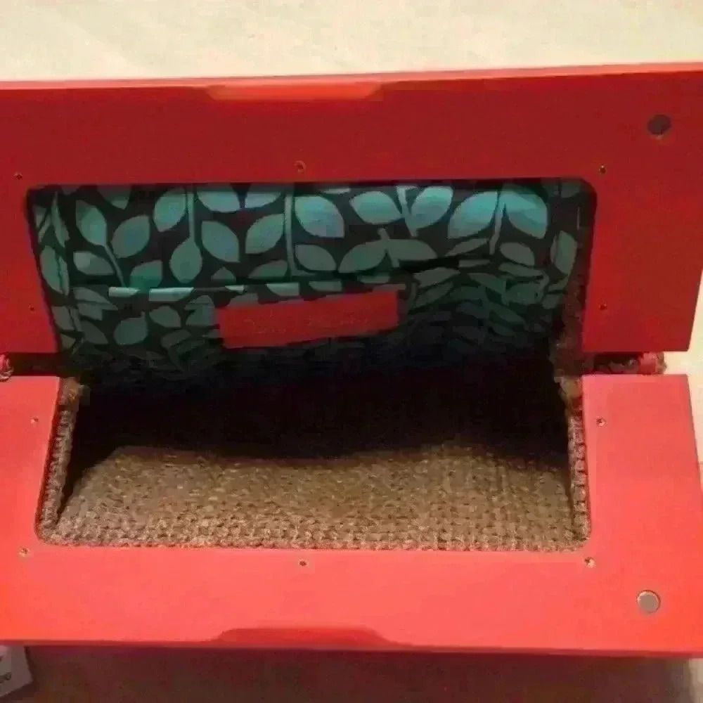 Vera Bradley Straw Clutch - Picture 2 of 4